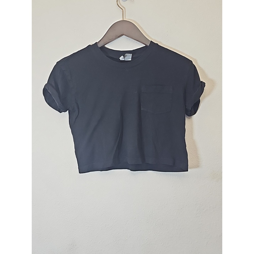 H&M‎ Divided black Cropped  T-shirt Size XS